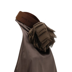 بلوزة حريرية بنية اللون