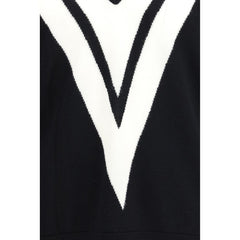 سويت شيرت من الصوف الأسود