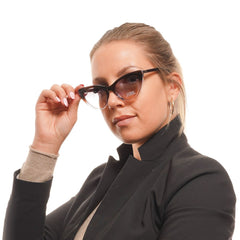 نظارات شمسية بلاستيكية بنية اللون