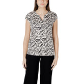 تي شيرت قطني كريمي