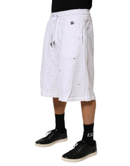 شورت برمودا رجالي من القطن الأبيض المتهالك