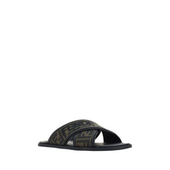 صندل مسطح من جلد العجل الأسود Bos Taurus