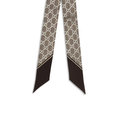 وشاح حريري بني