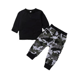 سترة بأكمام طويلة بنطلون من قطعتين