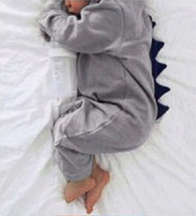 بذلة بقلنسوة ديناصور بقلنسوة