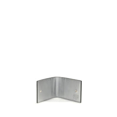 محفظة جلدية سوداء