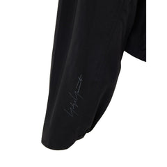 سترة سوداء من البولي أميد