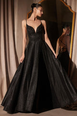 فستان بياقة على شكل حرف A مع ياقة عميقة على شكل V وحمالات سباغيتي-0