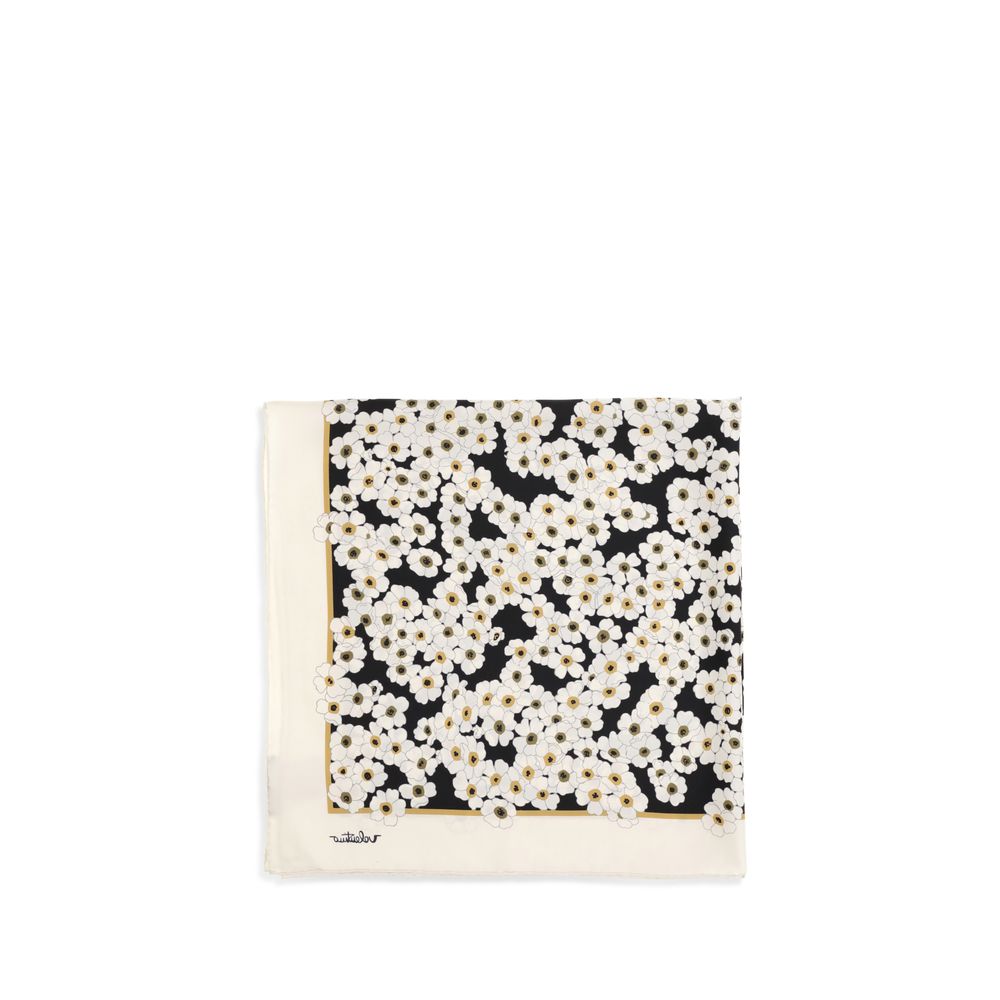 وشاح حريري متعدد الألوان