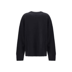 سويت شيرت من الصوف الأسود