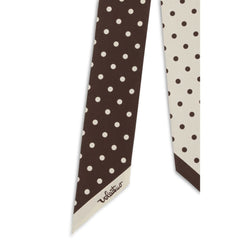 وشاح حريري بني