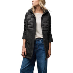 معطف أسود من البوليستر