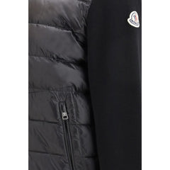 ملابس من البولي أميد الأسود