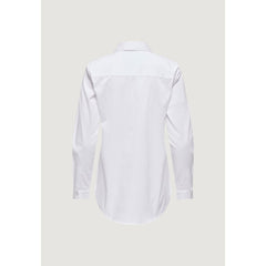 بلوزة قطنية بيضاء