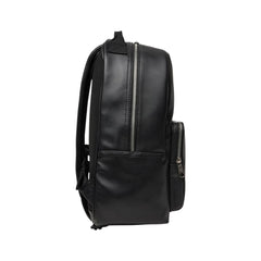 حقيبة ظهر سوداء من البولي إيثيلين