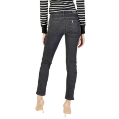 جينز ضيق من القطن الأسود