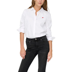 بلوزة قطنية بيضاء