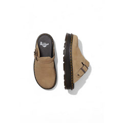 حذاء بكعب عالٍ من الجلد البيج