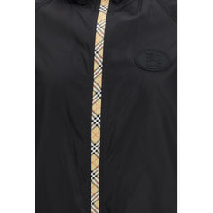 سترة سوداء من البولي أميد