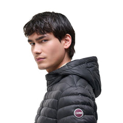 ملابس من البولي أميد الأسود