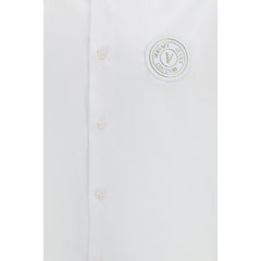 قميص قطني أبيض بأكمام قصيرة