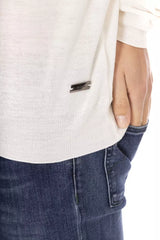 White Fabric Men Sweater with Turtleneck Design