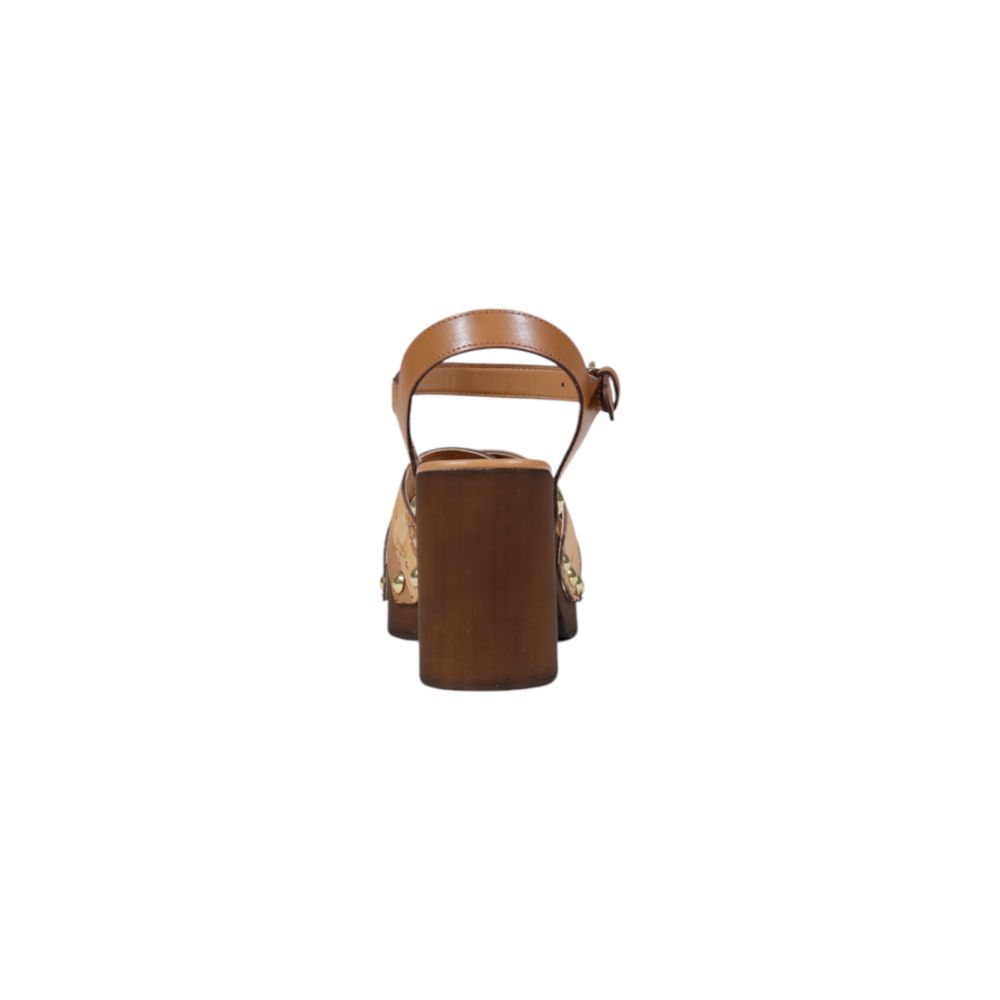 Beige Leather Sandal