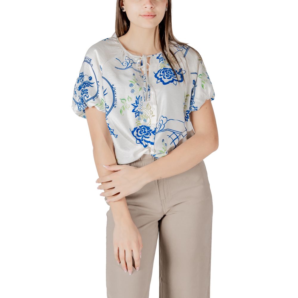 White Viscose Shortsleeve