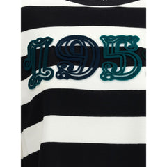 سويت شيرت من الصوف الأسود