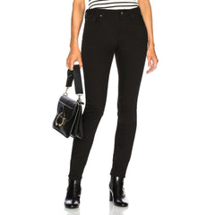 جينز ضيق من القطن الأسود