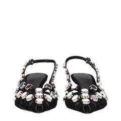 صندل بكعب رفيع من الجلد الأسود