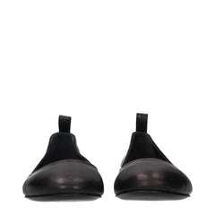 حذاء باليه مسطح من الجلد الأسود