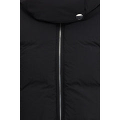 معطف أسود من البولي أميد